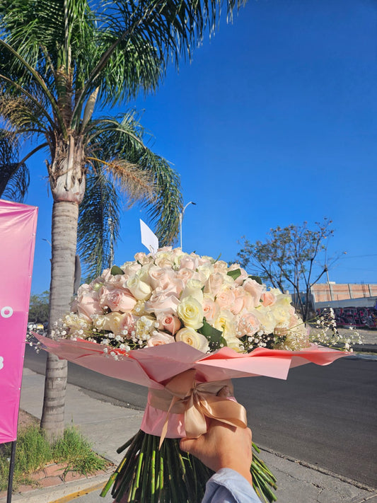 RAMO PASTEL - 200 ROSAS