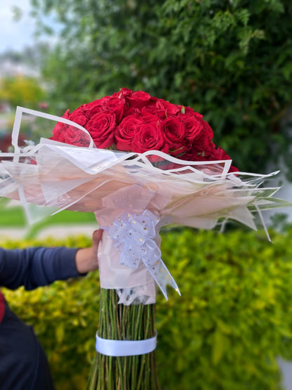 RAMO AMOR PREMIUM 200 ROSAS