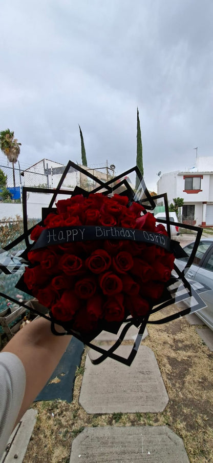 RAMO Premium 50 rosas rojas