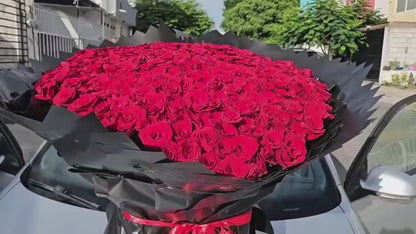 RAMO CORAZÓN - 400 ROSAS MAGNO