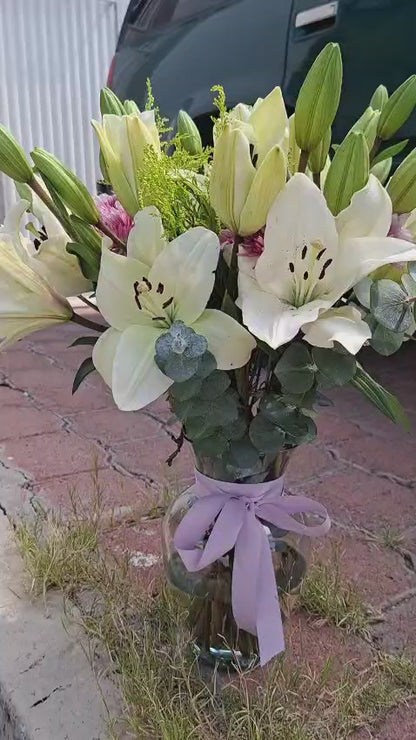 FLORERO 10 Lirios
