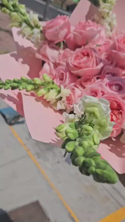 RAMO Premium 50 rosas + 10 rosas inglesas